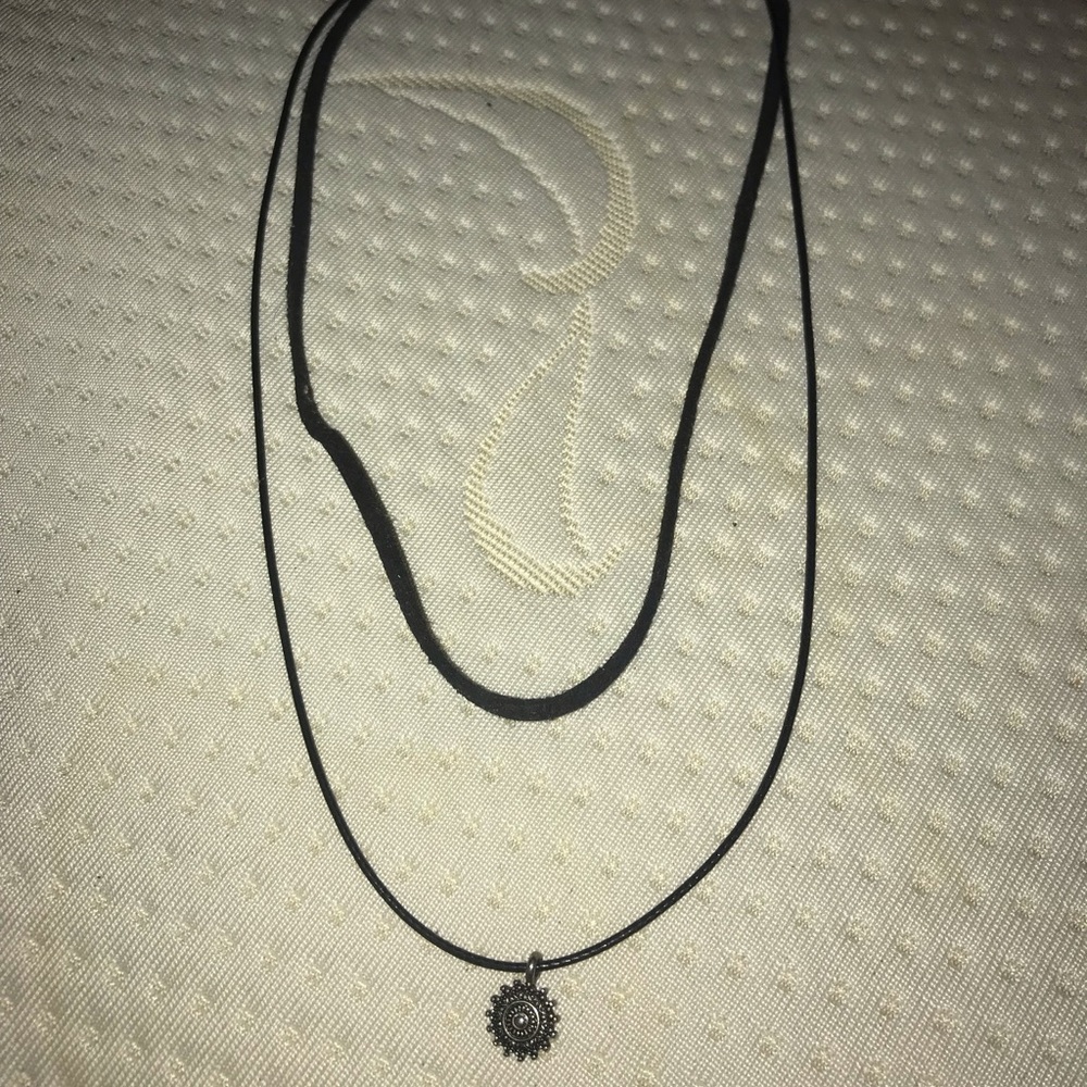 Forever 21 sun choker